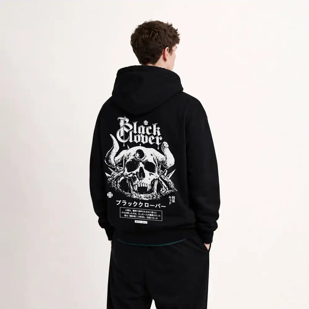 Buzo con Capucha Black Cover